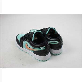 Nike Air Jordan 1 Low SE, Size 5 Youth