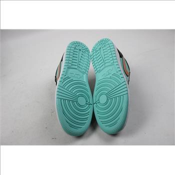 Nike Air Jordan 1 Low SE, Size 5.5 Youth