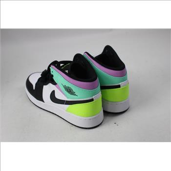 Nike Air Jordan 1 Mid, Size 5 Youth