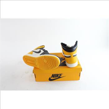 Nike Air Jordan 1 Retro High OG Shoes, Size 6