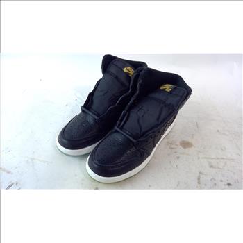 Nike Air Jordan 1 Retro High Og Size 5.5