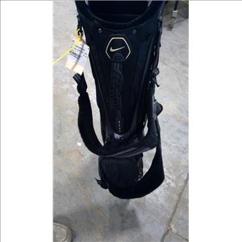 Nike Bag With Clubs, 5 Pieces