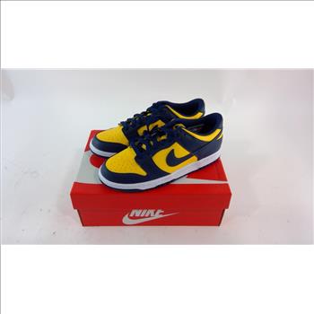 Nike Dunk Low, Size 6.5Y
