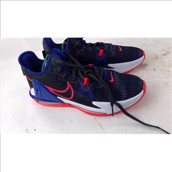 Nike Lebron Men Shoes Size 12