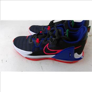Nike Lebron Men Shoes Size 12