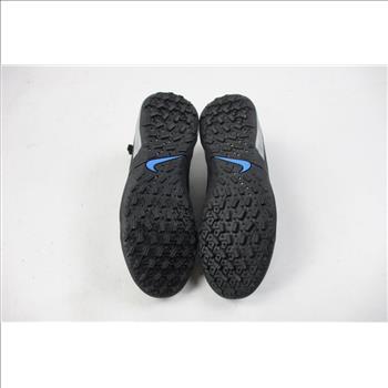 Nike, Legend 8 Pro TF Size 4