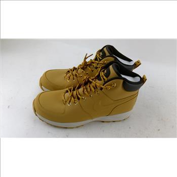 Nike Manoa Boots Size 13