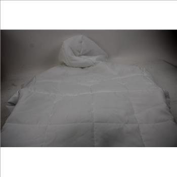 Nike Puffer Jacket, Size Medium, White