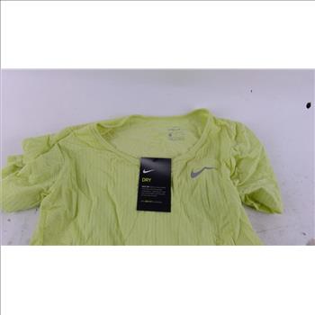 Nike Shirt Size S