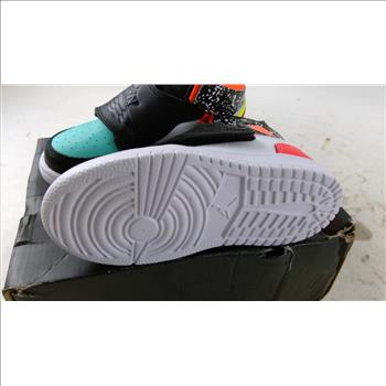 Nike Sky Jordan Kids Shoes Size 9C