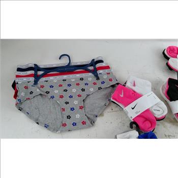 Nike Socks And More 5+ Pieces