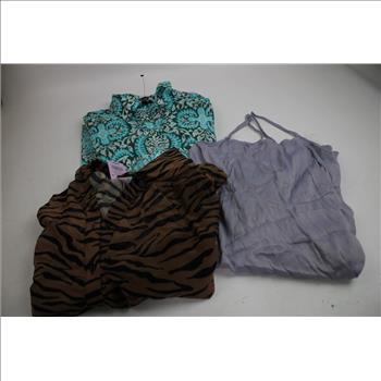 Nike, Wild & Fable, The North Face Cropped Hoodie, Shirts, And More Bulk Lot, 8 Pieces