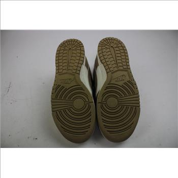 Nike Women's Dunk Low Next Nature Shoes, Sail Parachute Beige, Size 6.5