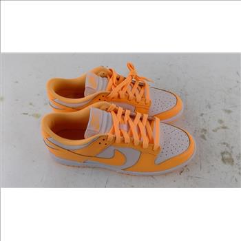 Nike Womens Dunk Low Shoes Size 11