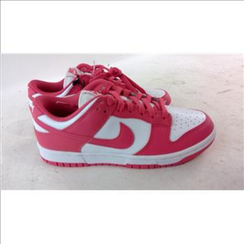 Nike Womens Dunk Low Size 7