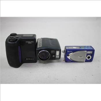 Nikon  Cool Pix 990, Tom Tom Screen, Wireless Powerbanks