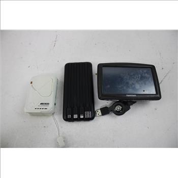 Nikon  Cool Pix 990, Tom Tom Screen, Wireless Powerbanks