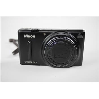 Nikon Cooplix S9600 Digital Camera 16 MP