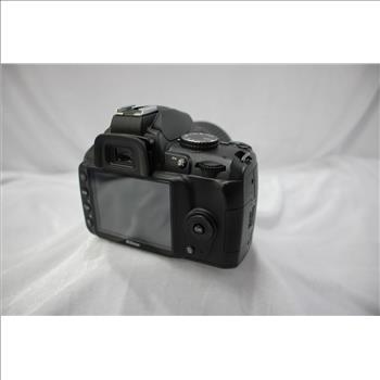 NIKON D3000 Camera And Lens