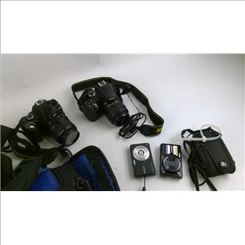 Nikon D40 Camera And More 5+ Pieces