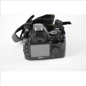 Nikon D40 Digital Camera