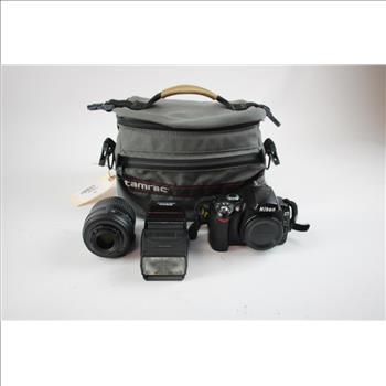 Nikon D40 Digital Camera