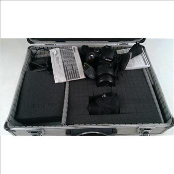Nikon D40 SLR Camera