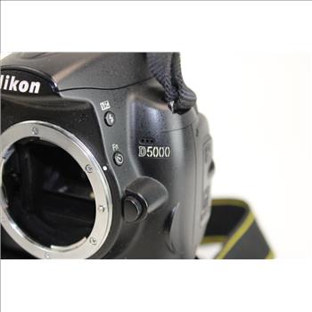 Nikon D5000  Digital SLR Camera