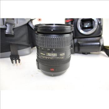 Nikon D5000  Digital SLR Camera