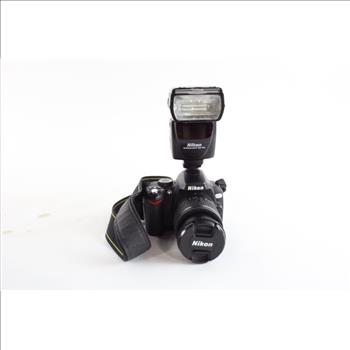 Nikon D60 DSLR Camera With Speedlight Flash