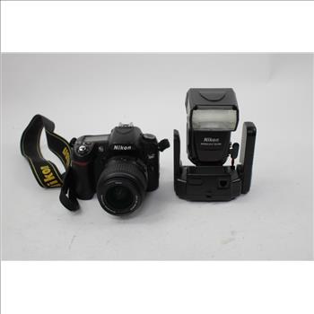 Nikon D8 Digital Camera, Sold For Parts And Accs In Hard Case