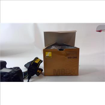 Nikon D90 Digital Camera