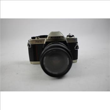 Nikon FM10 35mm SLR Camera