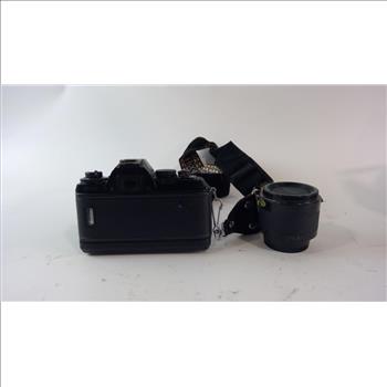 Nikon N2000 35mm SLR Camera