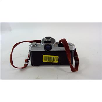 Nikon Nikkormat 35mm SLR Camera