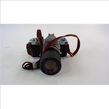 Nikon Nikkormat 35mm SLR Camera