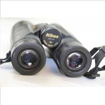 NIKON TRAILBLAZER 10x50 WATERPROOF BINOCULARS 8221