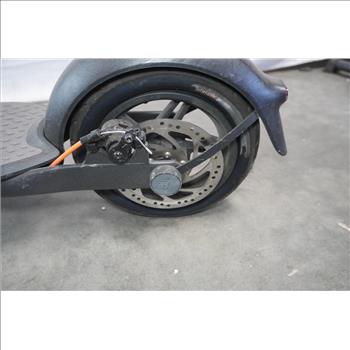 Ninebot Electric Scooter - FOR PARTS ONLY