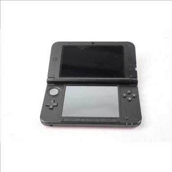 Nintendo 3DS XL And 5 Games