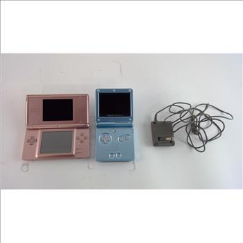 Nintendo DS Lite And Gameboy Advanced SP, 2 Pieces