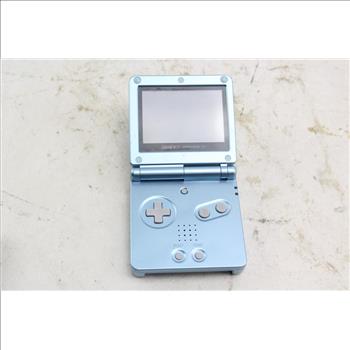 Nintendo DS Lite & Nintendo Gameboy Advance SP Gaming Systems; 2 Pieces