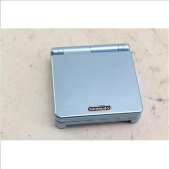 Nintendo DS Lite & Nintendo Gameboy Advance SP Gaming Systems; 2 Pieces