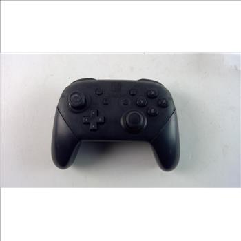 Nintendo Switch Pro Controller And Smash Bros Cartridge