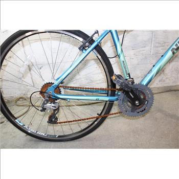 Nishiki Manitoba Hybrid Bike