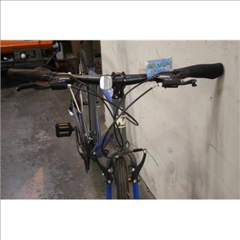 Nishiki Men's Manitoba Hybrid Bike