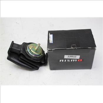 Nismo Right Engine Mount