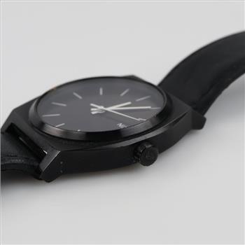 Nixon Minimal The Time Teller Watch