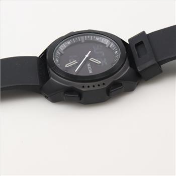 Nixon Seek And Enjoy The Ripley Digital Watch