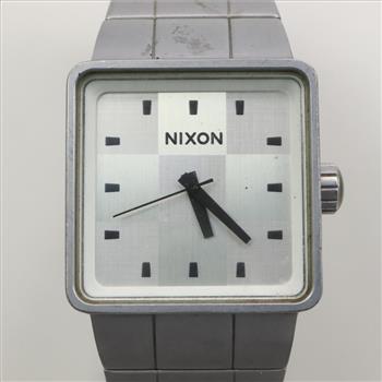 Nixon The Quatro Full Throttle Watch