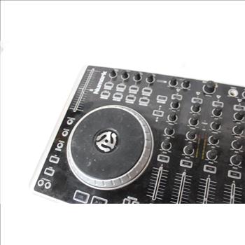 Numark N4 Digital DJ Controller/Mixer